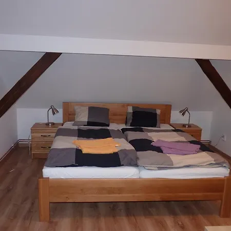 Penzion U Houšků Farma Stráž nad Nežárkou