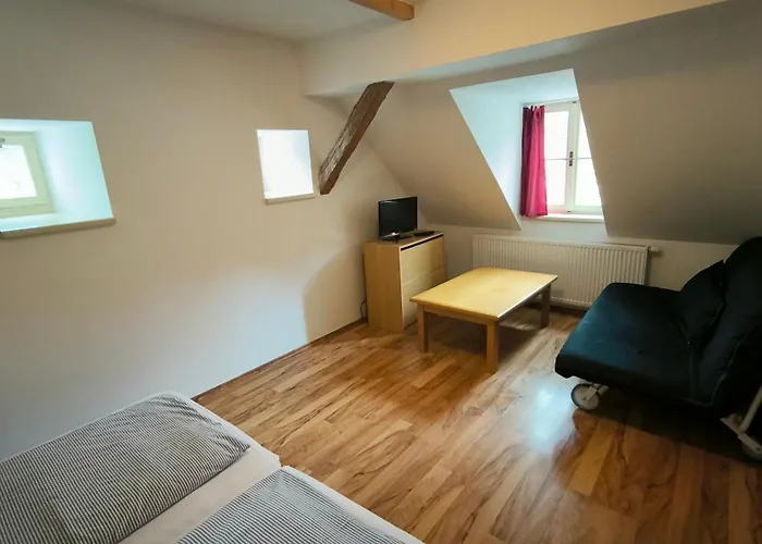 U Housku * Stráž nad Nežárkou